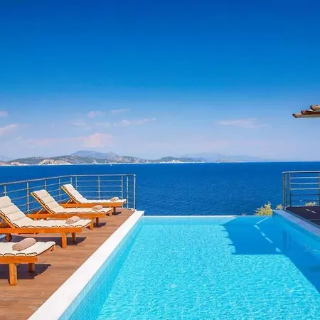 Sleeps 6 Pool Air Con Wifi Βίλα *