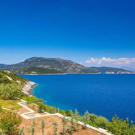 Sleeps 6 Pool Air Con Wifi Βίλα